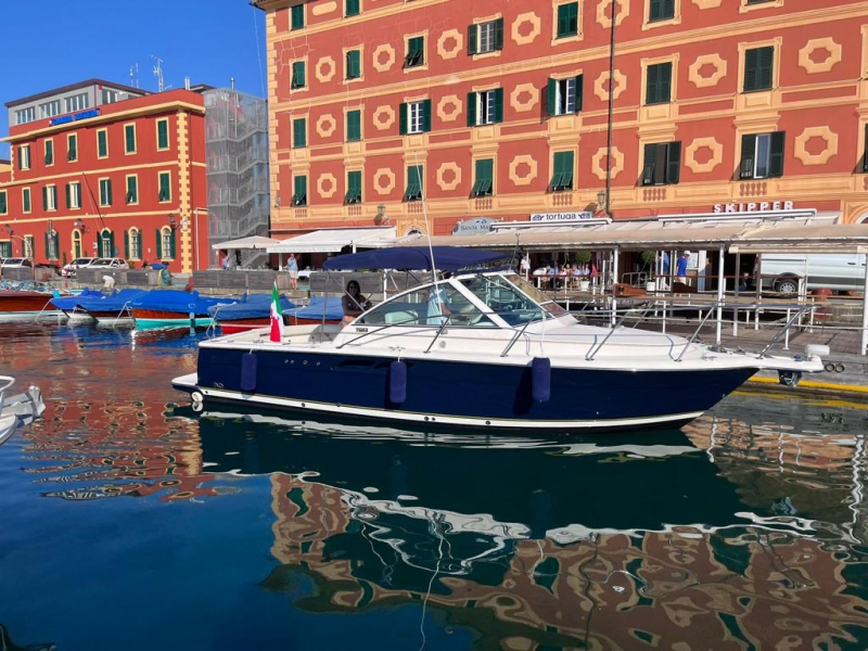 ティアラ 2900 海外艇（イタリア）美艇