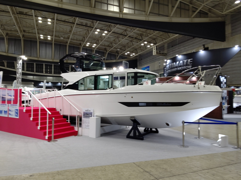 ニュージャパンマリン NSB335 2023　横浜ボートショー　NSB335展示　詳細はお問い合わせください。　　