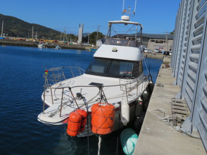 ヤマハ MX-40EX NO,050812　遊漁船　クルーザー　ヤマハMX-40EX（2基）2級