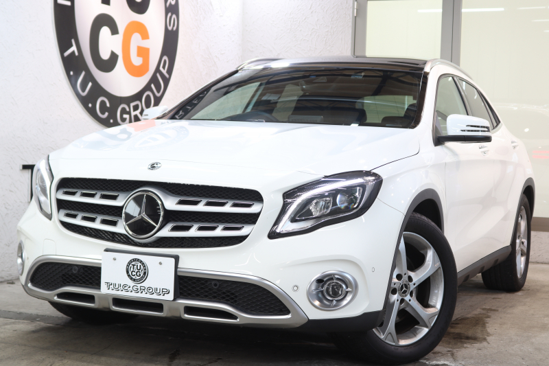 メルセデスベンツ GLA GLA220 4MATIC  AMGﾌﾟﾚﾐｱﾑ&ﾚｰﾀﾞｰｾｰﾌﾃｨPKG　後期 1ｵｰﾅｰ ｷｰﾚｽｺﾞｰ 黒革 ｼｰﾄﾋｰﾀｰ ﾊﾟﾉﾗﾏSR HDDﾅﾋﾞTV ｽﾏﾎ連携 harman/kardon ﾊﾞｯｸｶﾒﾗ PTS LEDﾗｲﾄ ｱﾝﾋﾞｴﾝﾄﾗｲﾄ12色 純正18ｲﾝﾁAW ﾊﾝｽﾞﾌﾘｰA 7AT　2年保証