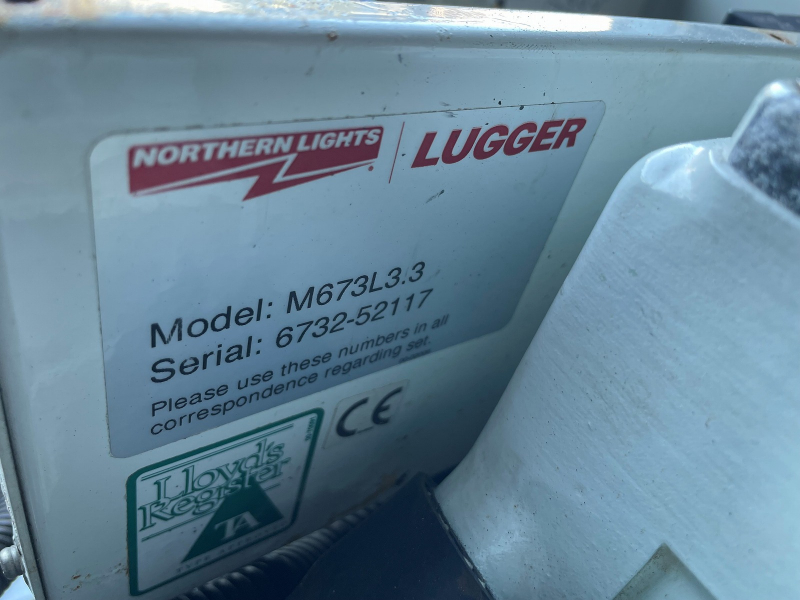 NORTHERN LIGHTS ノーザンライツ発電機 6KW　M673L3.3