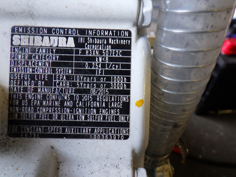 NORTHERN LIGHTS ノーザンライツ発電機 6KW　M673L3.3