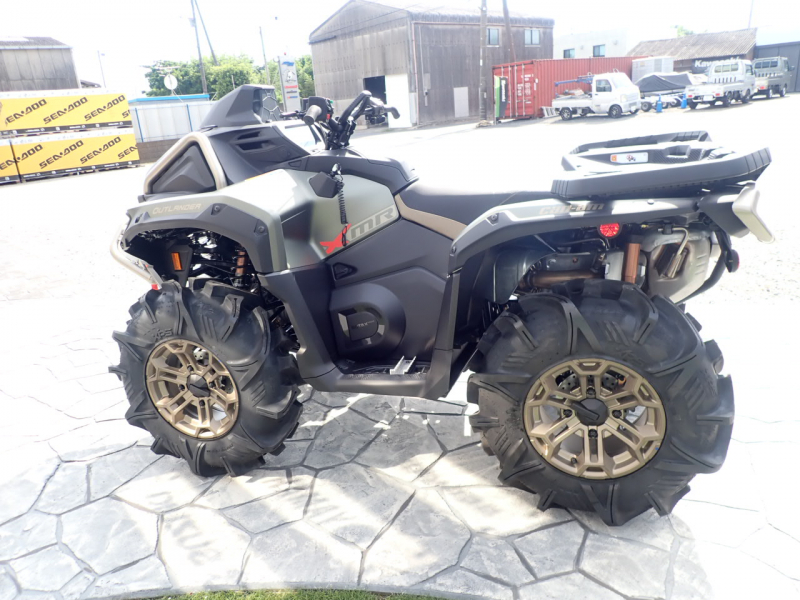 Can-Am OUTLANDER XMR1000R