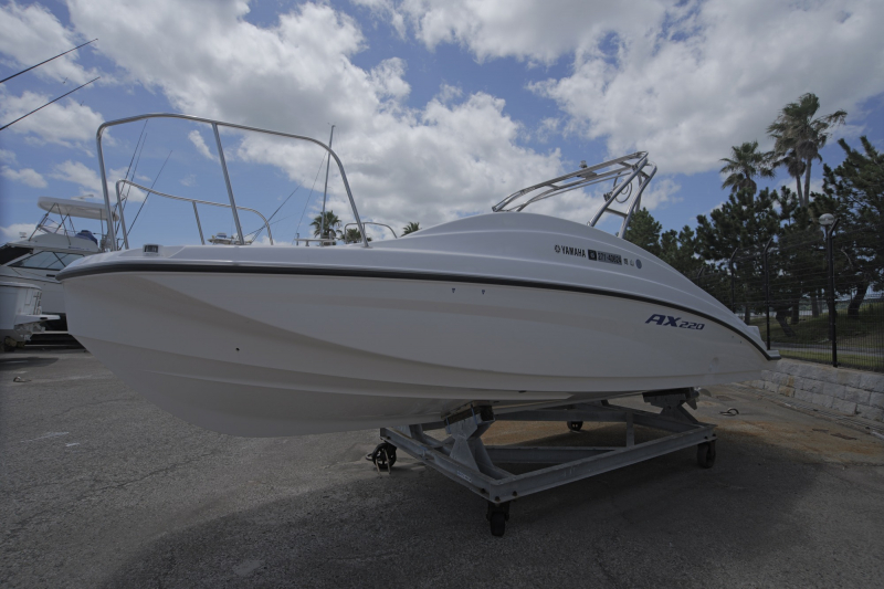 雲海 ヤマハ AX220 WT 中古艇・新艇情報 岡山マリンボートセンター