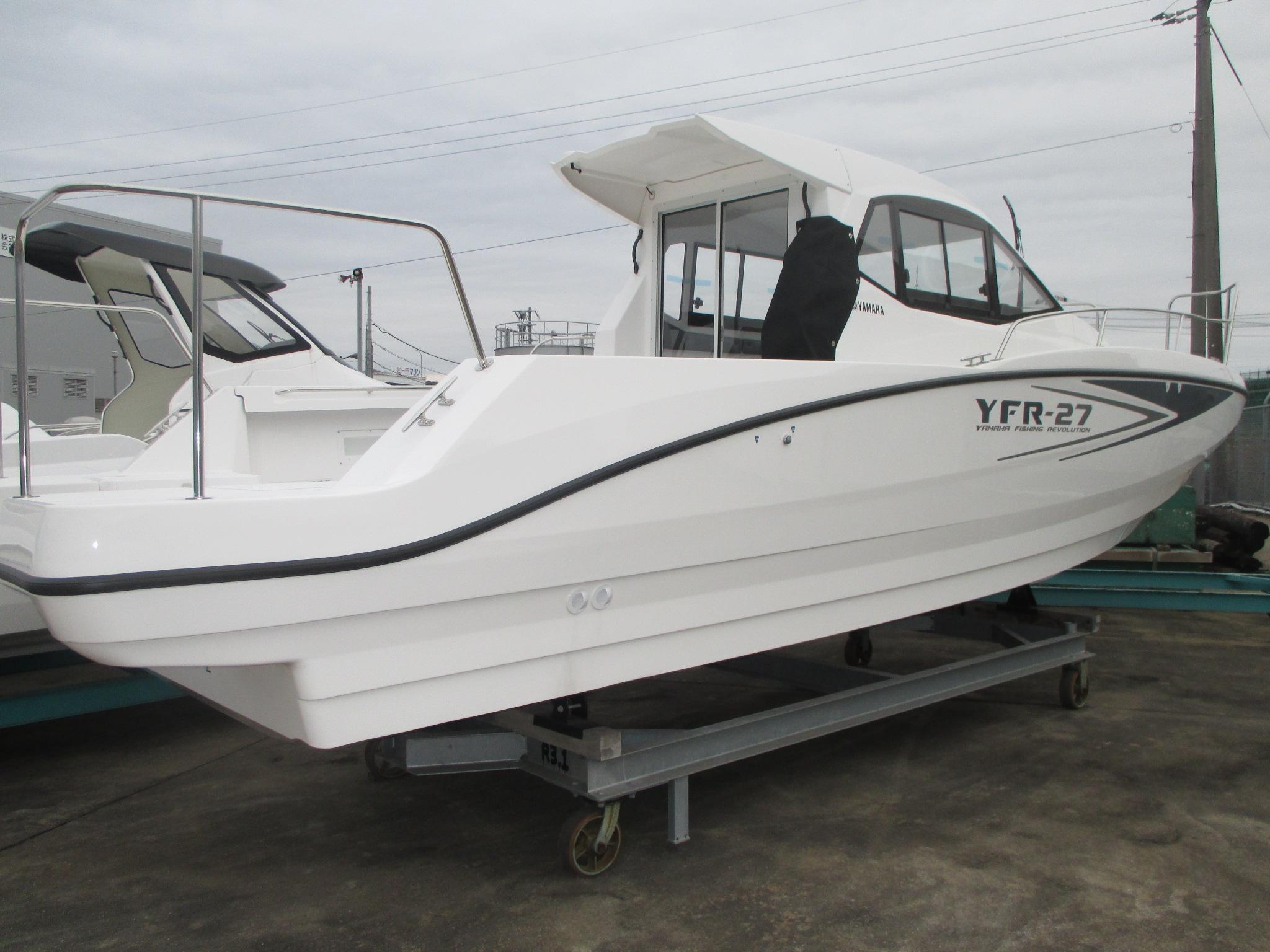 ヤマハ YFR-27HMEX ｴｱｺﾝ、ﾊﾞｳｽﾗｽﾀｰ(2系統）仕様！ 中古艇・新艇