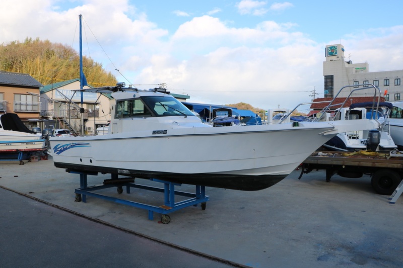 ヤンマー LF26BZ 4JH3-DTZ（ハイパワー125馬力） 中古艇 株式