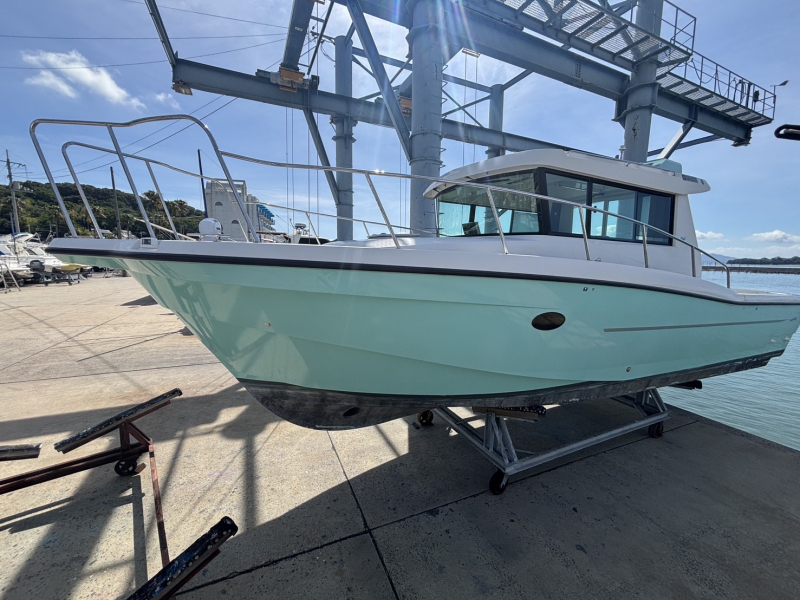 ヤンマー EX30B 8LV350J　使用時間少ない、程度良好