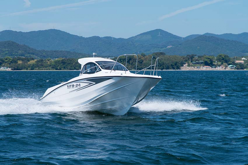 ヤマハ YFR-24 EX FSR 新艇YFR-24EX-F175-FSR　2023年11月入荷予定