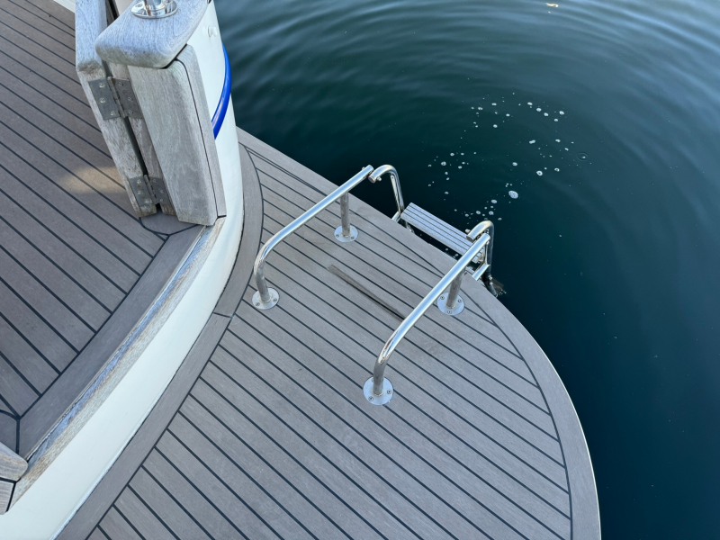 【国産】 Sasga 中古 即納中古艇（34ft/10.53m） HT 34 MENORQUIN Yachts スポーツトイ・アクショントイ