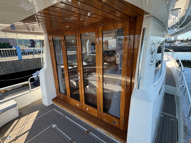 Sasga Yachts MENORQUIN 34 HT 即納中古艇（34ft/10.53m） 中古