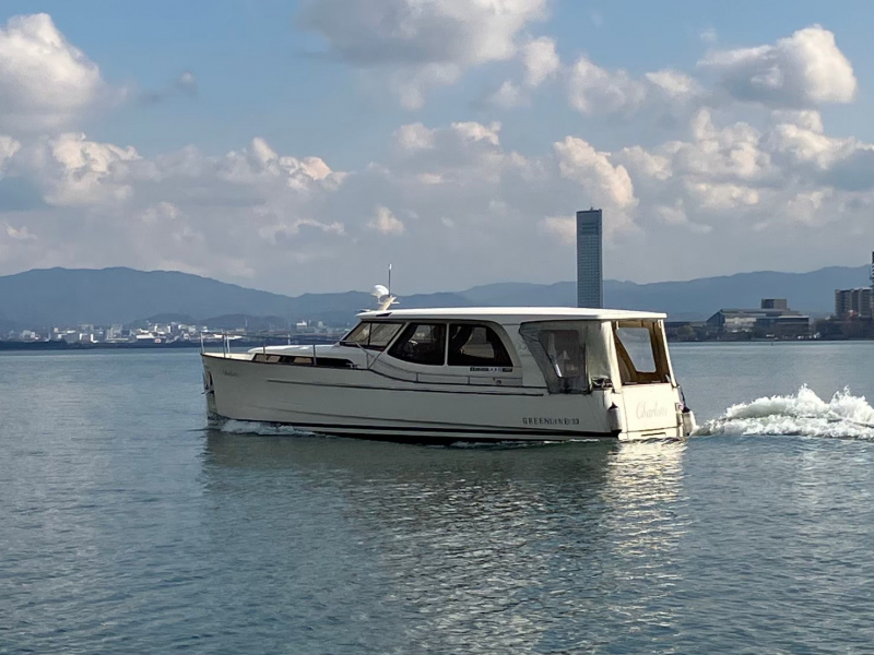 GreenLine 33 即納中古艇（33ft/9.99m） 中古艇・新艇情報 株式