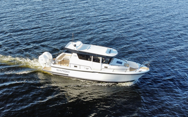 SARGO 28 OUTBOARD