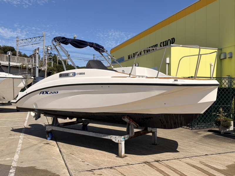 ヤマハ AX220 