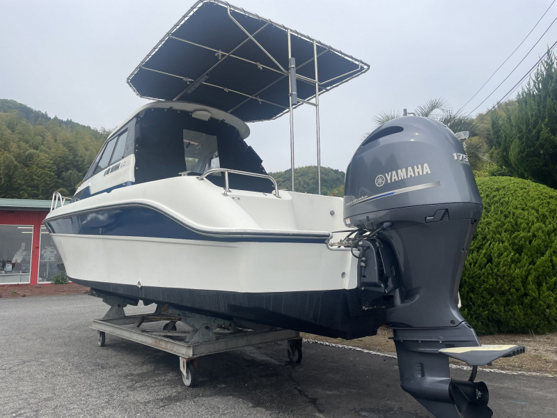 中古艇情報 ヤマハ FR-24HT ☆人気マルチボートを近代化改修した 中古艇情報 ヤマハ FR-24HT ☆人気マルチボートを近代化改修した