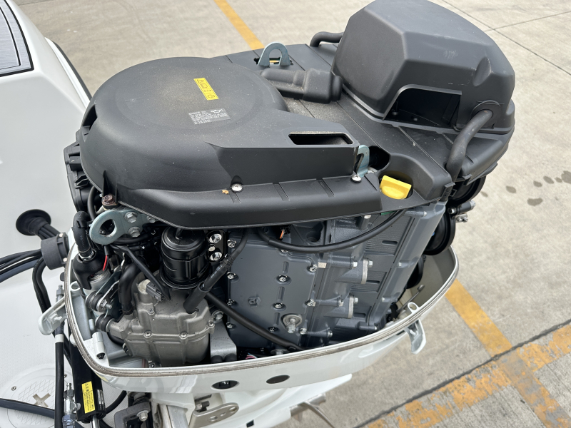 中古艇情報 ニュージャパンマリン NSC265 X仕様 淡水陸上保管艇