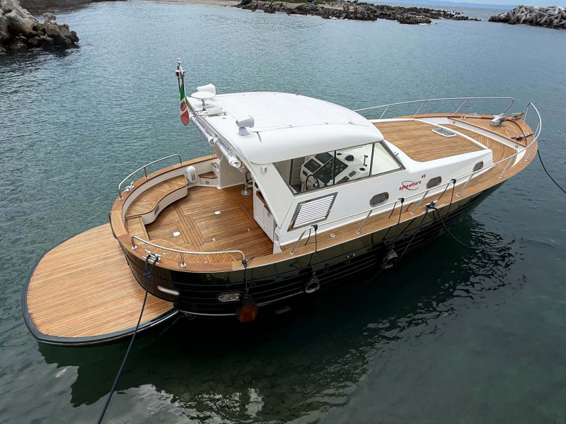 アプレアマーレ 40Cabin 