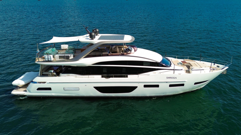 Princess Yachts Y85
