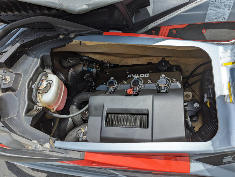 シードゥ RXP-X 300 RS 人気の 『SEADOO RXP-X 300RS メタル