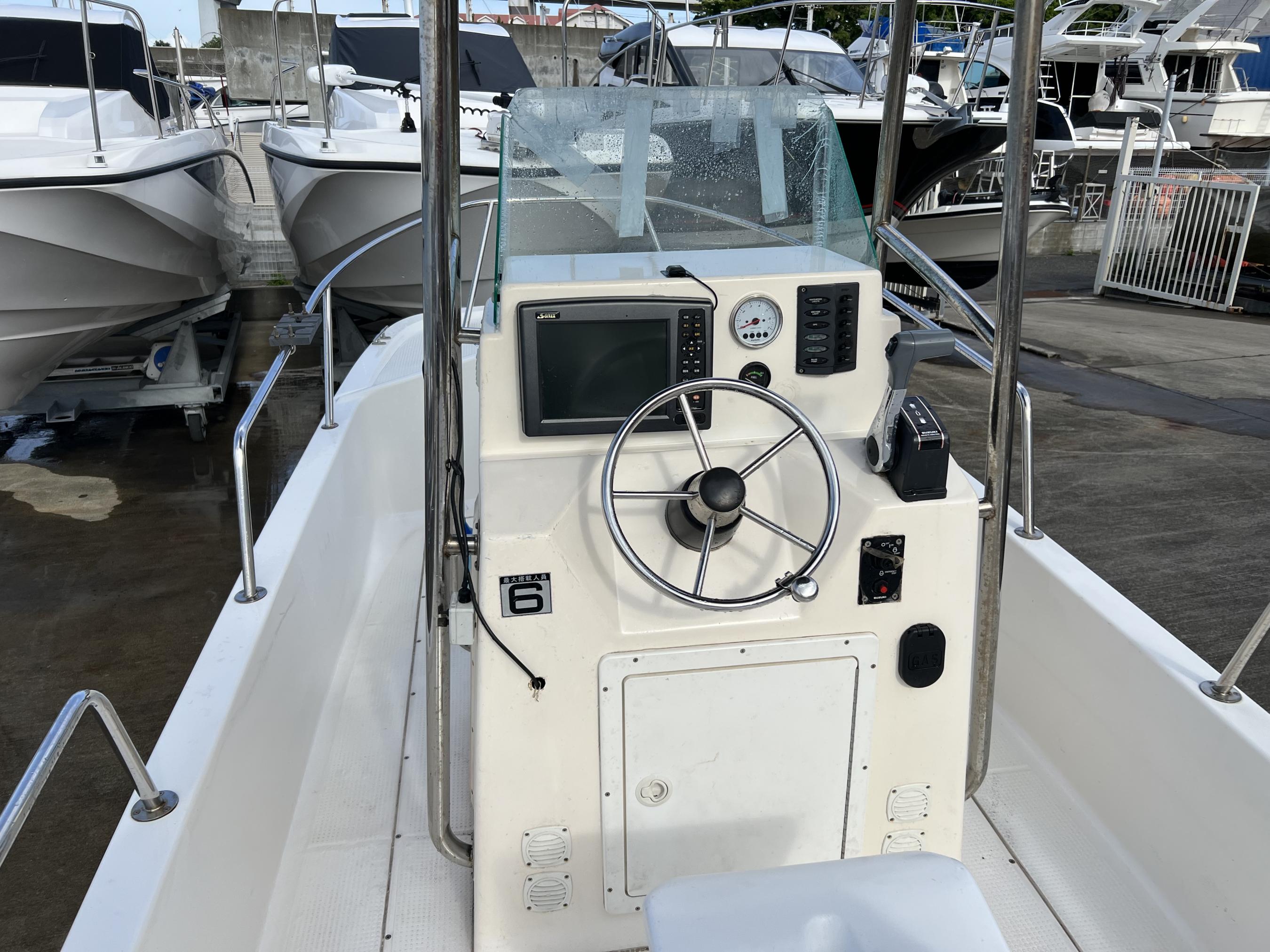 トノクラフト ランファンプロフィッシャー185 中古艇・新艇情報