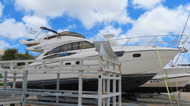Princess Yachts 42
