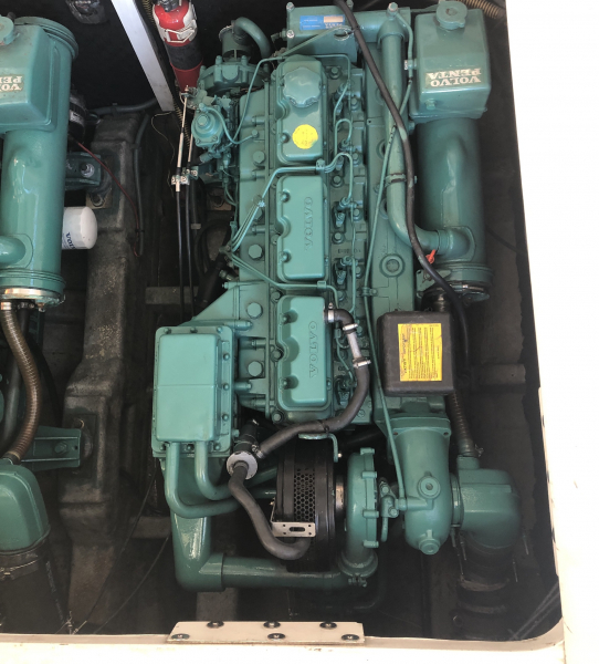 中古艇情報 プリンセス 330 オーバーホール済み、発電機新品交換