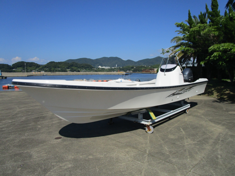 ヤマハ BayFisher25 展示艇