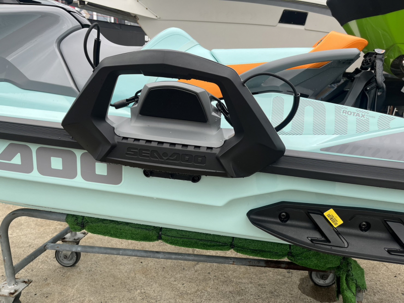 新艇情報 シードゥ WAKE PRO 230 | 中古艇・新艇・販売店検索