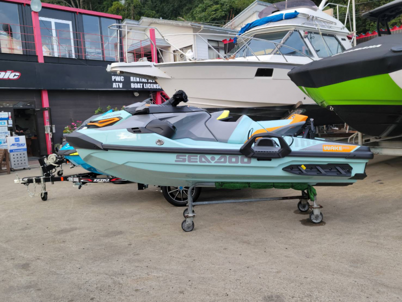 新艇情報 シードゥ WAKE PRO 230 | 中古艇・新艇・販売店検索