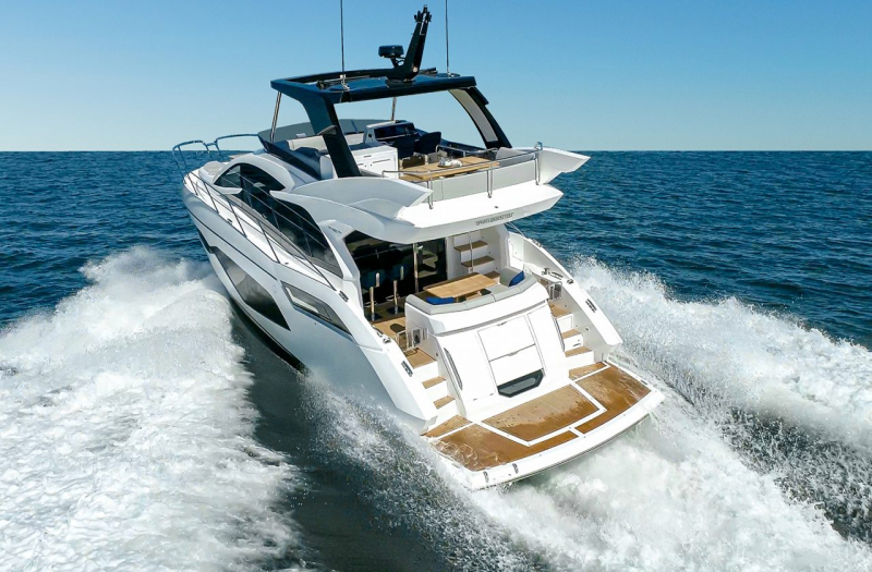 新艇情報 サンシーカー マンハッタン55 IPS950搭載モデル 2022 新艇情報 サンシーカー マンハッタン55 IPS950搭載モデル 2022