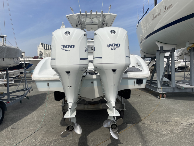 ≪超目玉★12月≫ 中古艇情報 その他メーカー(海外) イエローフィン YellowFin 29 サーフィン・ボディボード