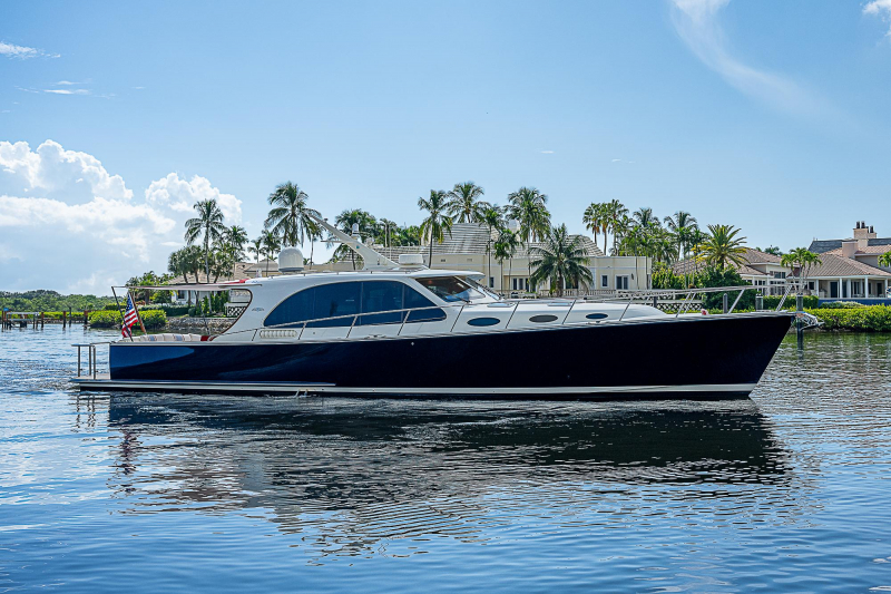 中古艇情報 パームビーチ Palm Beach 55 中古艇情報 2022 model Palm Beach Motor Yachts