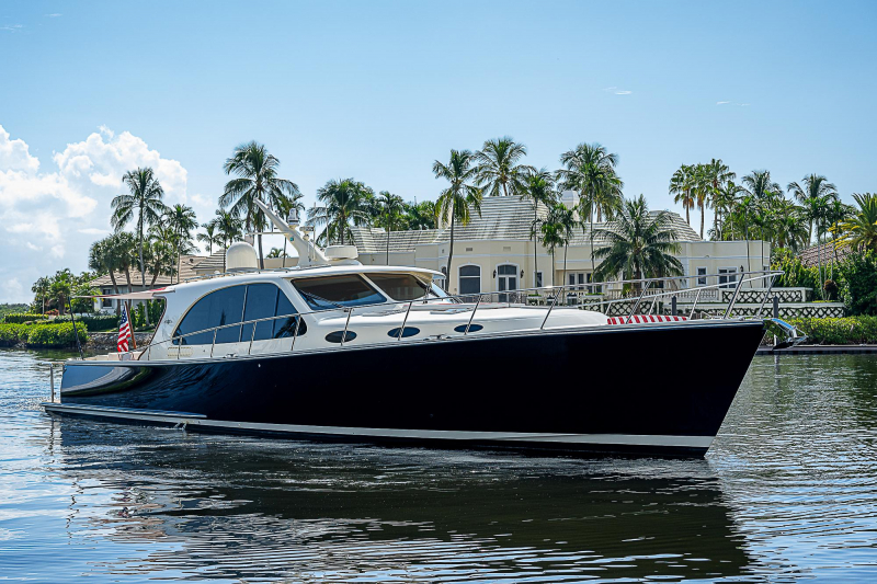 パームビーチ Palm Beach 55 中古艇情報　2022 model Palm Beach Motor Yachts PB55　(保管場所：アメリカ）