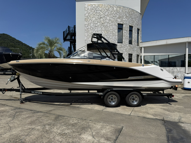 SCARAB 255 