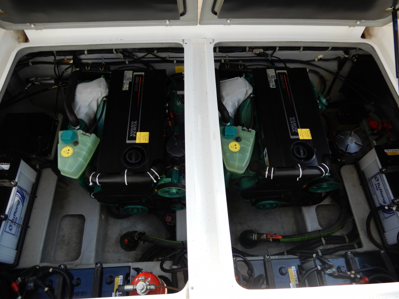 中古艇情報 ヤマハ SC-30 極上艇 スラスター付き | 中古艇・新艇