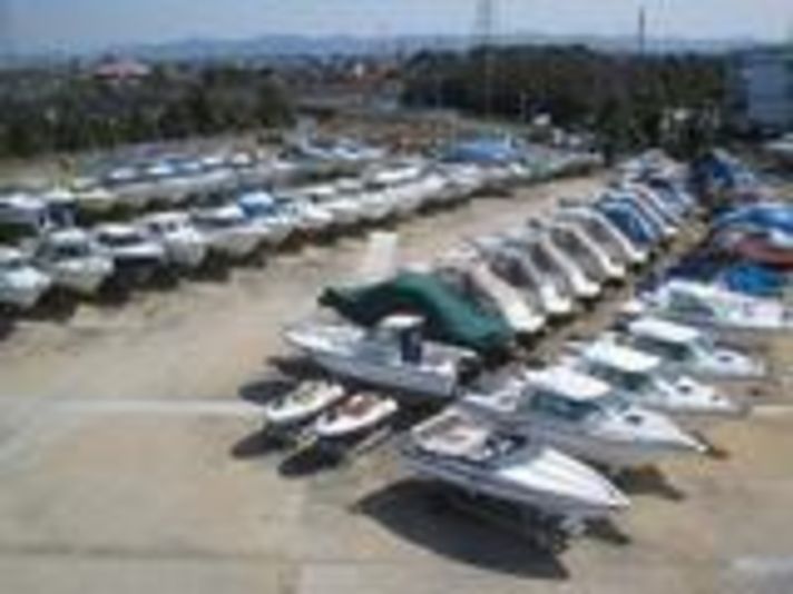 株式会社スズキマリン　スズキマリーナ三河御津