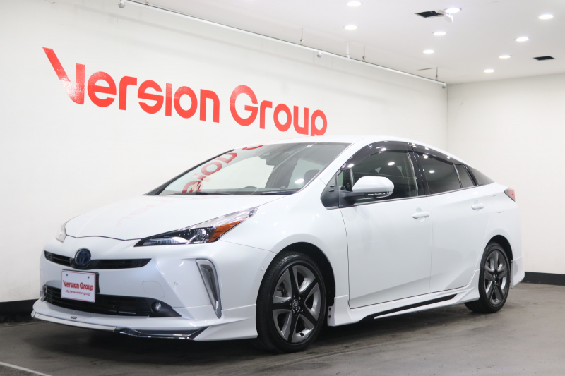 トヨタ プリウス Aツーリングセレクション　全国3年保証付　ワンオーナー　禁煙車　モデリスタエアロ　全周囲カメラ　SDナビ　フルセグ　HUD　セーフティセンス　ETC　ドラレコ　パワーシート　シートヒーター　LEDヘッドライト　17AW