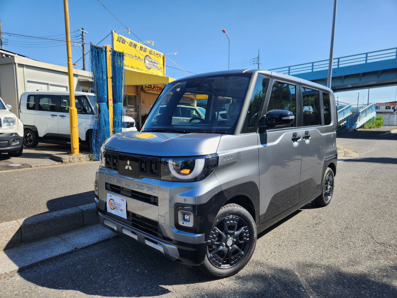 三菱 デリカミニ 4WD/Tプレミアム☆新品BIG-Xナビ装着車☆