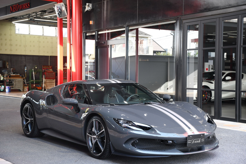フェラーリ 296GTB ディーラー車　1オーナー　メーカー保証付き
