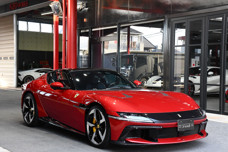 フェラーリ 12 Cilindri ディーラー車　1オーナー　メーカー保証付き