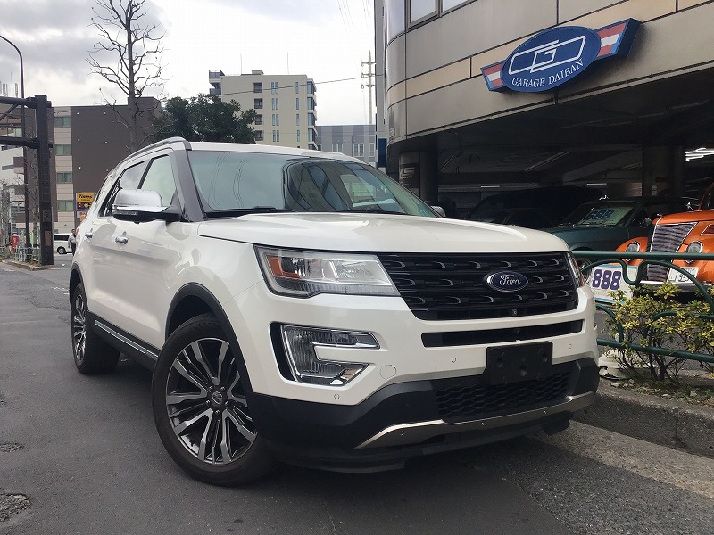 フォード エクスプローラー タイタニウム