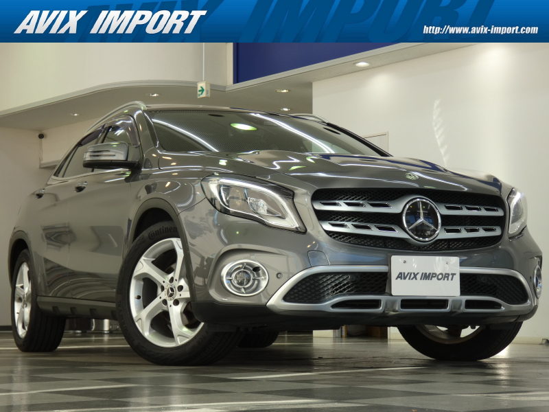 メルセデスベンツ GLA GLA180 後期型 ﾌﾟﾚﾐｱﾑPKG ﾊﾟﾉﾗﾐｯｸSR 黒革 ｼｰﾄﾋｰﾀｰ 純正HDDﾅﾋﾞ地ﾃﾞｼﾞ harman/kardonｻｳﾝﾄﾞ Bｶﾒﾗ＆PTS ﾚｰﾀﾞｰｾｰﾌﾃｨPKG 電動Rｹﾞｰﾄ(ﾌｯﾄｵｰﾌﾟﾅｰ付) 純正18ｲﾝﾁAW