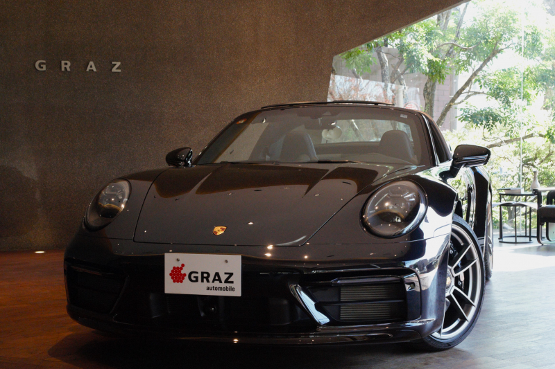 ポルシェ 911(Type992) 50Years PORSCHE DESIGN EDITION 世界限定750台 18Wayスポーツシフト＋ Brumester Fリフト ワンオーナー