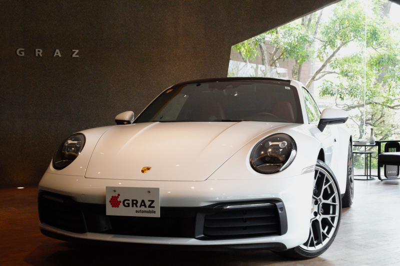 ポルシェ 911(Type992) Carrera PDK  左H　スポクロ/エグ　ガラスサンルーフ