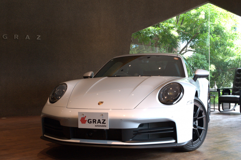 ポルシェ 911(Type992) Carrera PDK　右H　スポクロ/エグ　14Wayスポーツシート