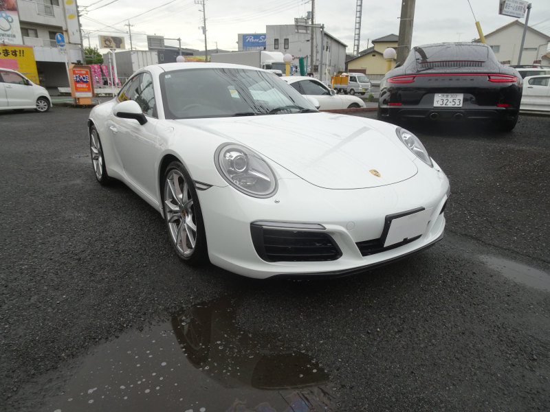 ポルシェ 911(Type991.2) カレラ　スポーツクロノパッケージ　右H　PDK　OPカレラS20インチホイール　シートヒーター　ALLレザーシート　純正ナビ　バックカメラ