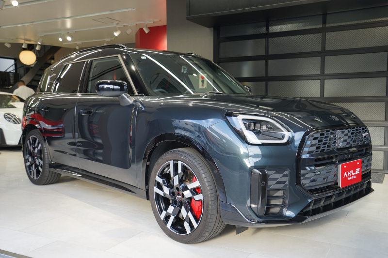 MINI(ミニ) ミニカントリーマン ジョンクーパーワークス　パノラマスライディングルーフ　Lパッケージ　1オーナー　ALL4