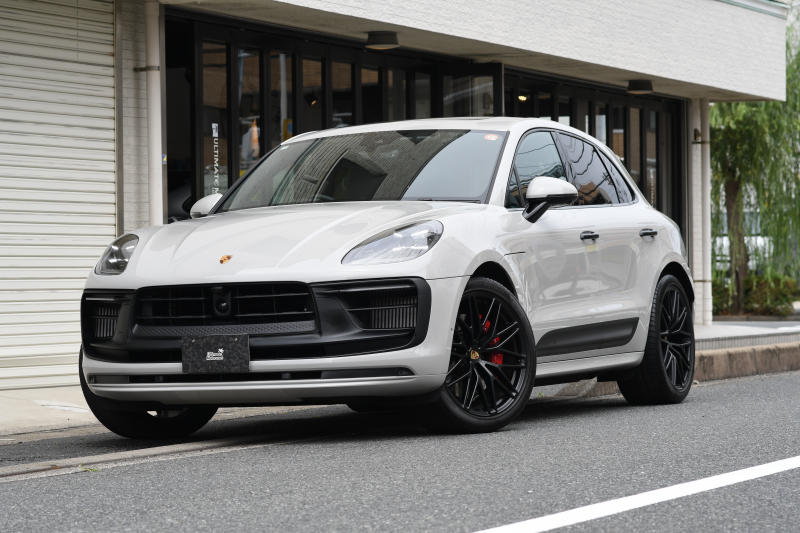 ポルシェ マカン GTS