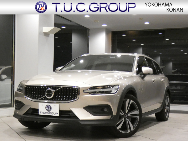 ボルボ V60 V60 ｸﾛｽｶﾝﾄﾘｰ ｱﾙﾃｨﾒｯﾄB5 AWD　☆1ｵｰﾅｰ 追ACC･LKA･ LCMA 茶革 ﾋｰﾀｰ ﾍﾞﾝﾁﾚｰﾀｰ ﾏｯｻｰｼﾞ ☆ｽﾃｱﾋｰﾀｰ ☆革張りﾀﾞｯｼｭﾎﾞｰﾄﾞ ☆Googleﾅﾋﾞ harmank 全周囲ｶﾒﾗ ﾍｯﾄﾞｱｯﾌﾟDSP LEDﾗｲﾄ ｵｰﾄﾃｰﾙｹﾞｰﾄ 19AW　2年保証
