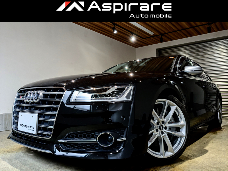 アウディ S8 プラス　4.0 サンルーフ カーボンブレーキ　サンルーフ　ブラックレザー　BOSEサウンド　シートヒーター ベンチレーター 　ACC　BSM　LKA　 純正21インチ5アームデザインAW　