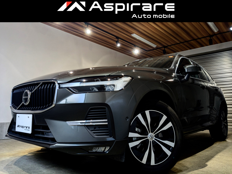 ボルボ XC60 B5 AWD　モメンタム　クライメートパッケージ　ブラウンレザーシート　前後シートヒーター　ステアリングヒーター　レーダークルーズ　BLIS　CarPlay対応　全方位カメラ　LEDヘッドライト